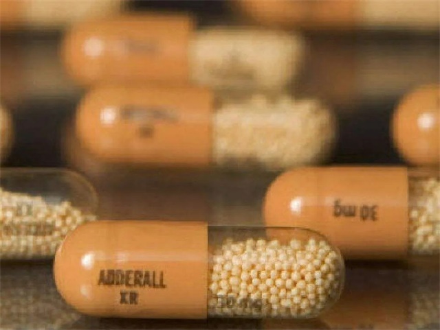 阿得拉（Adderall）.webp.jpg