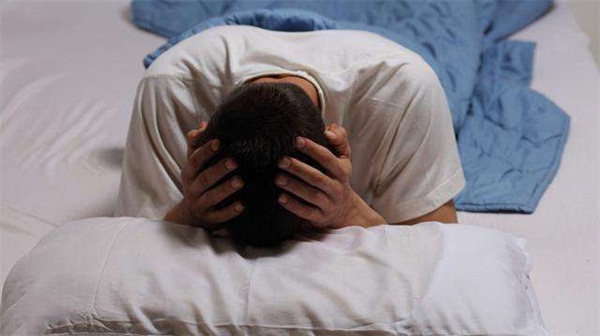 “安眠药”吃到一半，才知道吃的是毒品……