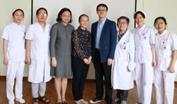 中南大学湘雅二医院与我院开展康复治疗交流培训