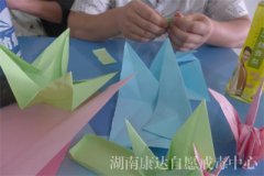清明时节雨纷纷  康达患者祭英灵