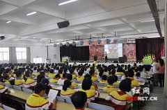 潇湘晨报：湖南禁毒宣传进校园 登记在册吸毒人员近18万